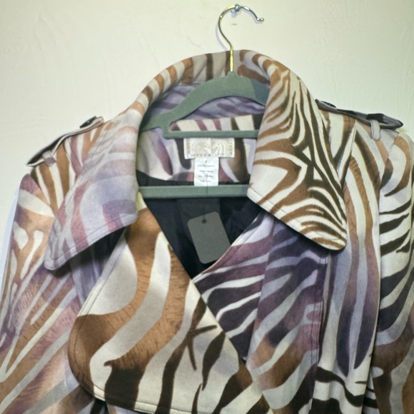 Alberto Makali size 8 purple animal print trench coat - Picture 3 of 8